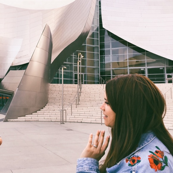 Meet your Posher, Veronica - Picture 6 of 8